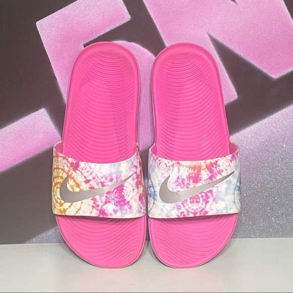 nike benassi slides kids